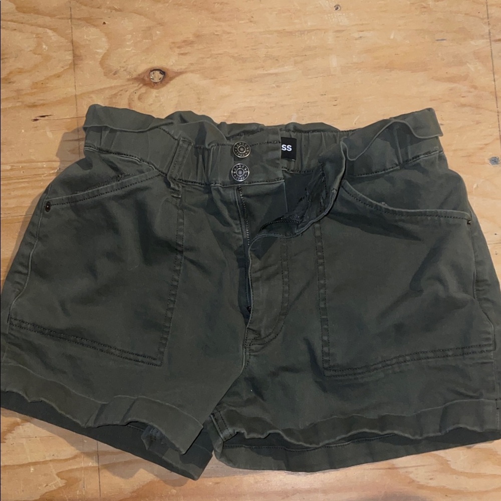 Express Women's Olive Cargo Shorts